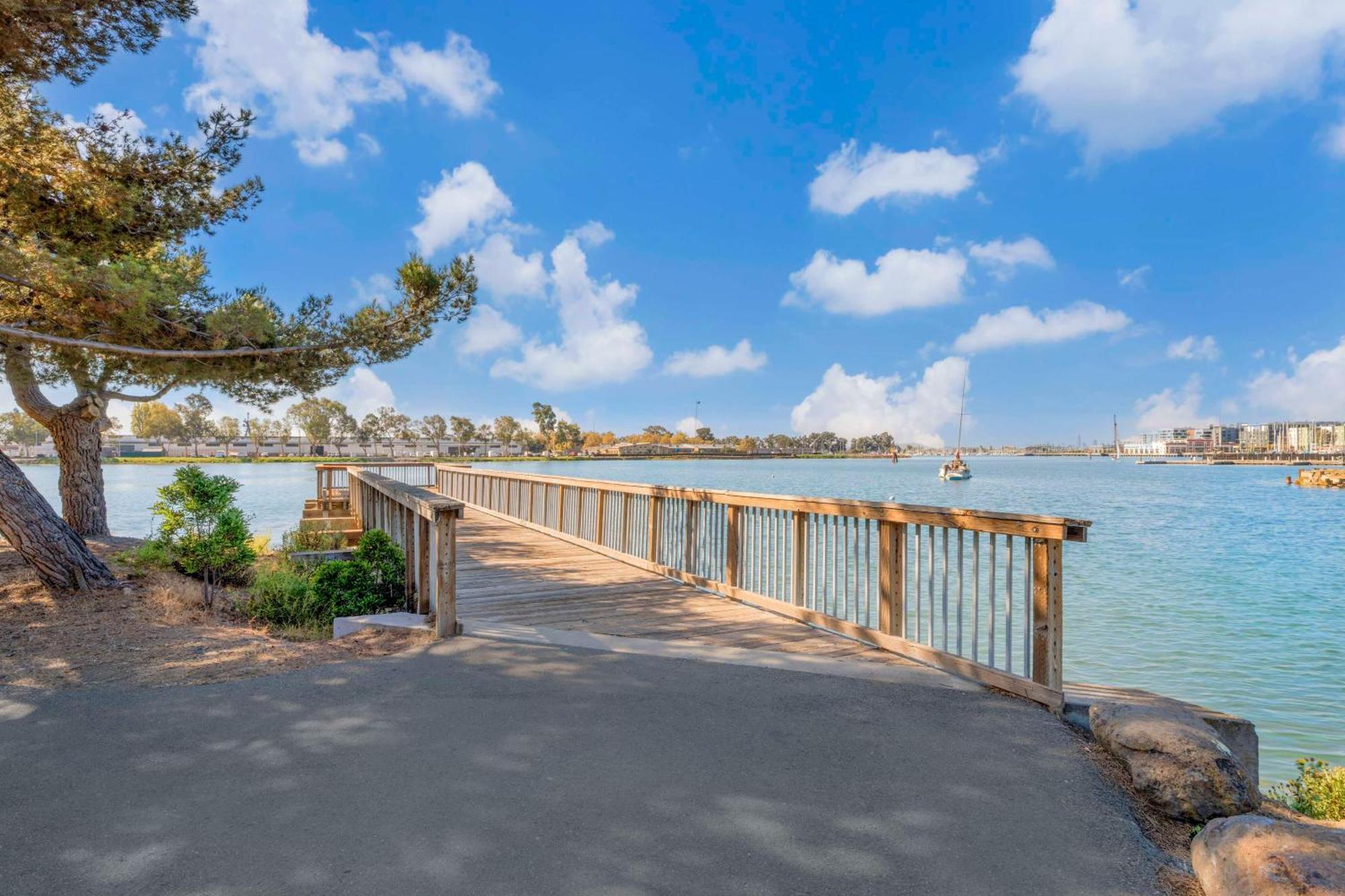 Best Western Plus Bayside Hotel Oakland Luaran gambar